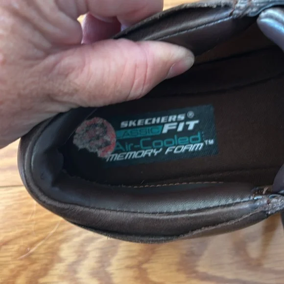 Shoes - Picture 4 of 4